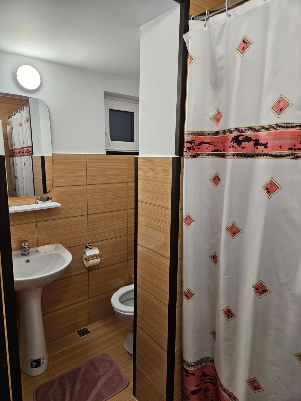 Pensiunea Io-Mara Vatra Dornei Esterno foto
